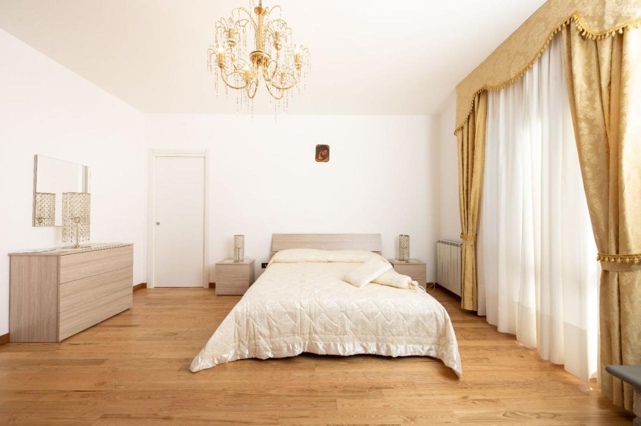 Cittanova  B&B Antares מראה חיצוני תמונה